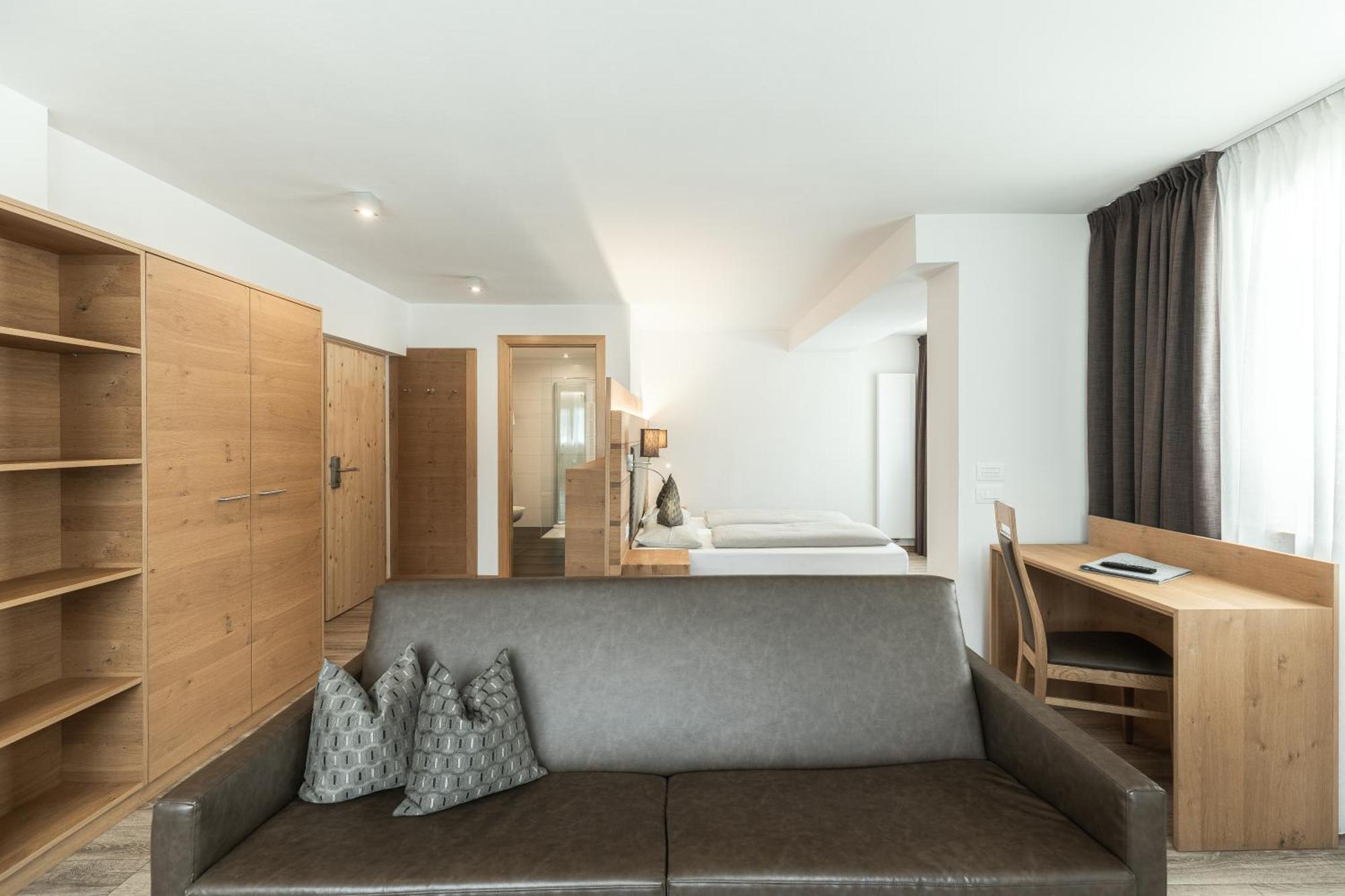 Hotel La Pineta Селва ди Вал Гардена Стая снимка